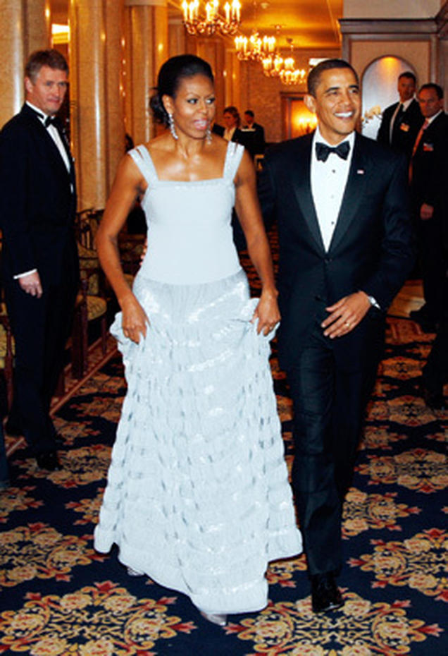 Mrs. Obama's best evening looks - Photo 14 - CBS News