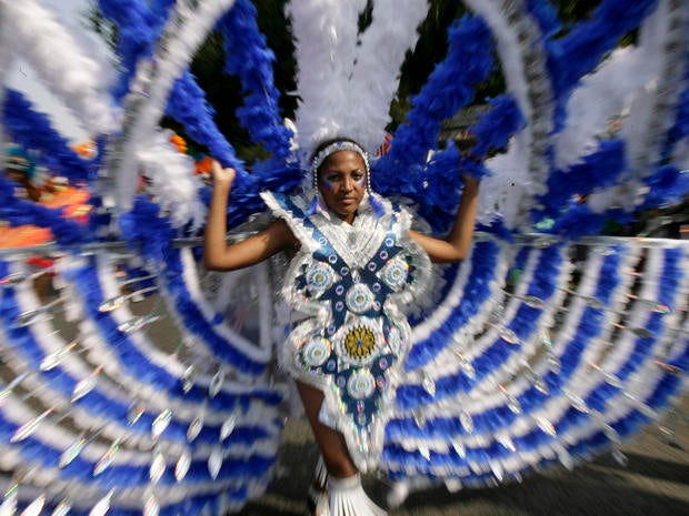 NY West Indian Day Parade shooting leaves 3 killed, two officers wounded