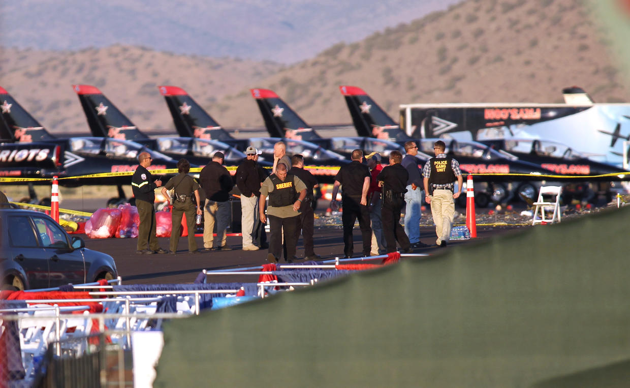 Deadly crash at Reno air races Photo 1 CBS News