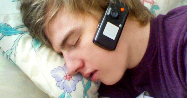 Cell Phones Cancer 8 Dumb Ways To Boost Possible Risk Cbs News