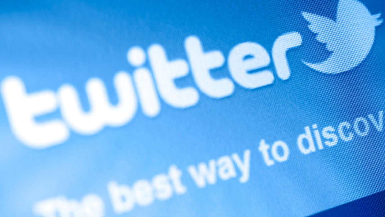 To tweet or not to tweet - that is the question - CBS News