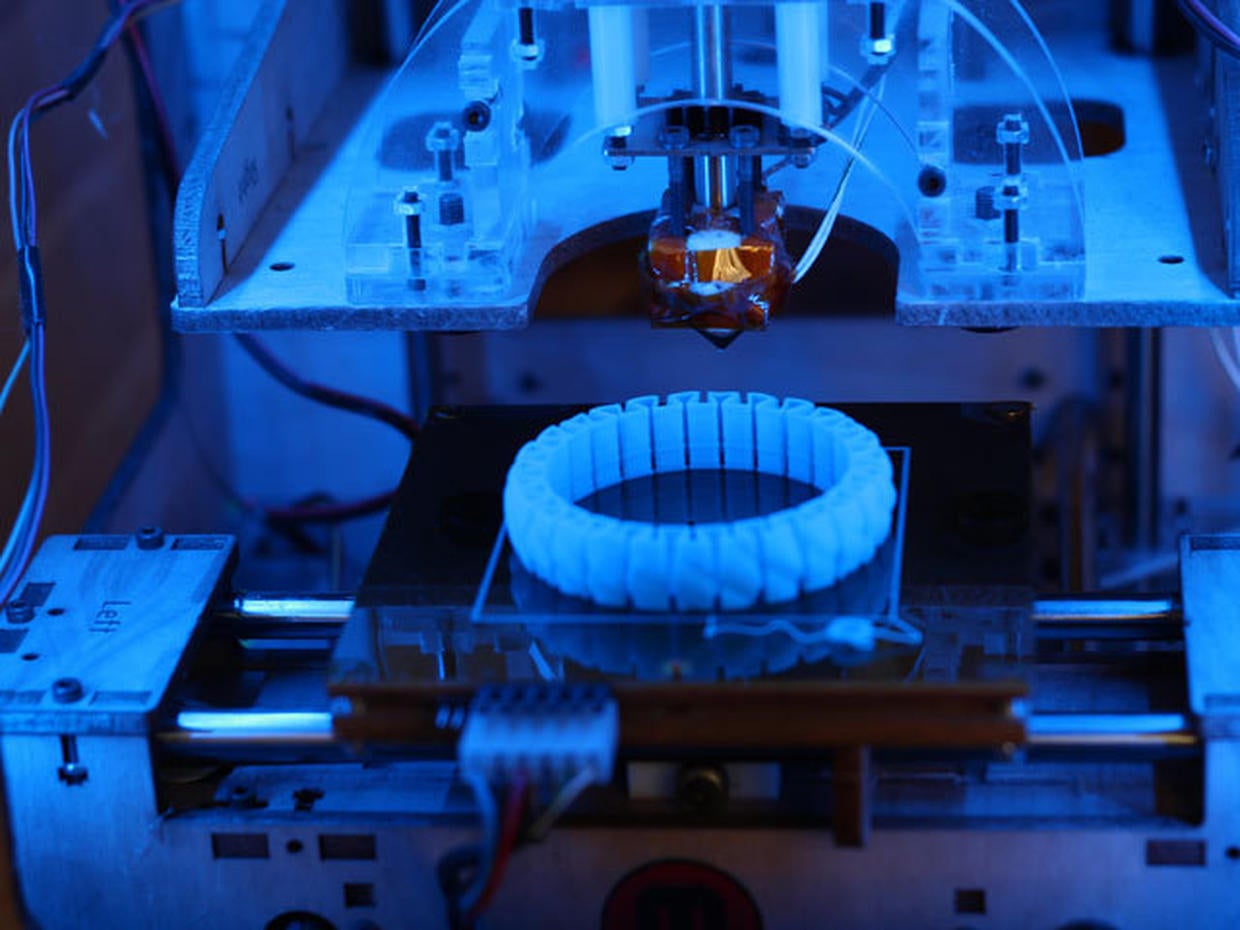 Amazing "printer" makes real things Photo 35 Pictures CBS News