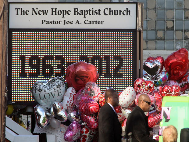 Whitney Houston memorial - Photo 1 - CBS News