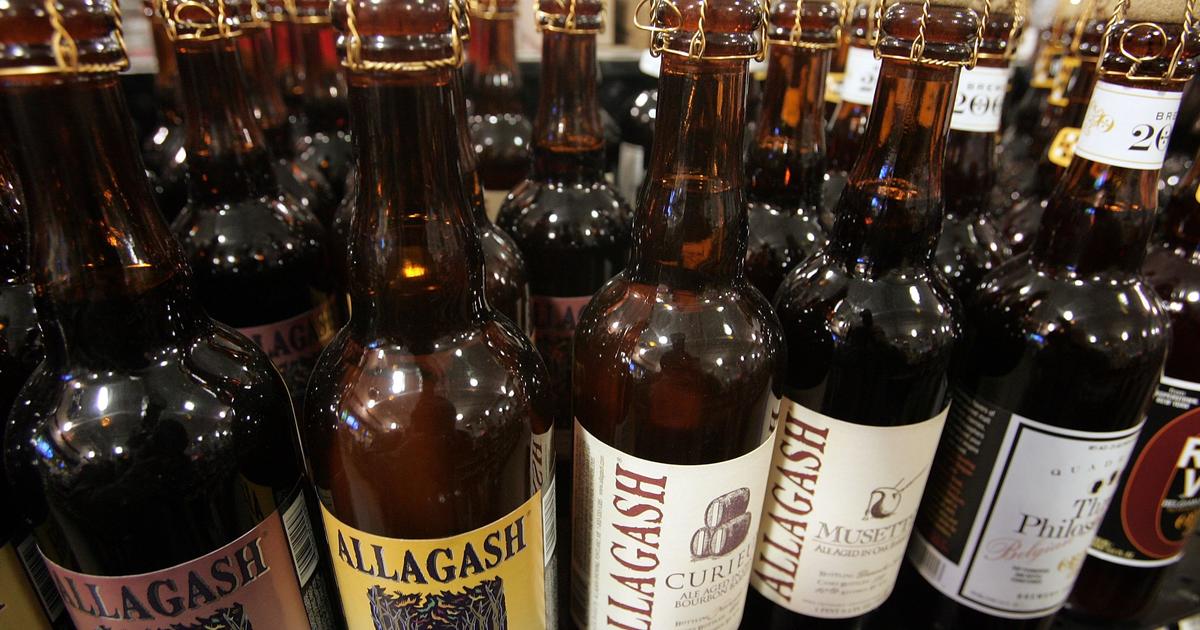 New State Law Allows Connecticut Consumers To Buy Alcohol On Sundays - CBS  New York