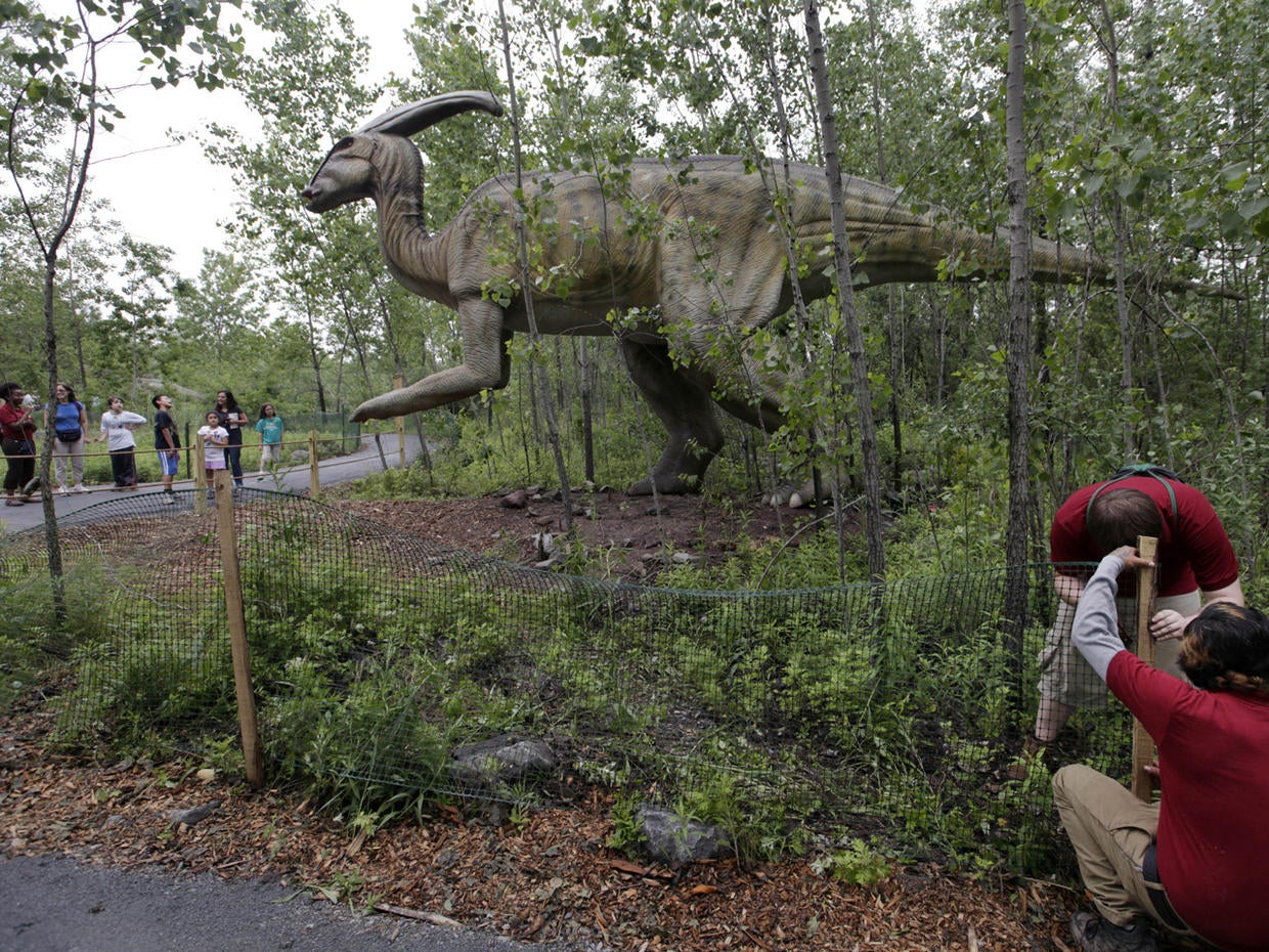Dinosaurs invade New Jersey Photo 4 Pictures CBS News