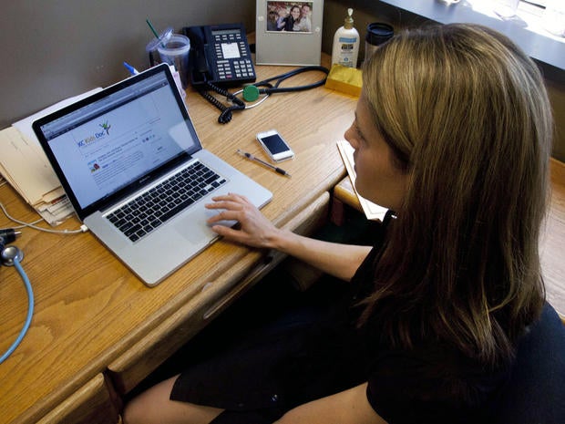 natasha burgert, social media, doctors, doctor technology