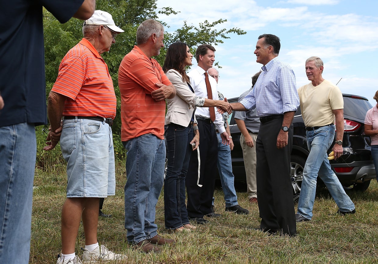 Obama, Romney travel to swing states CBS News