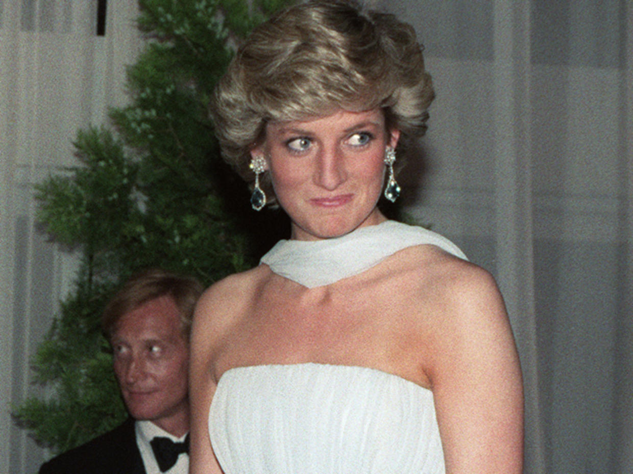 Родители принцессы дианы. What did Princess Diana crying.