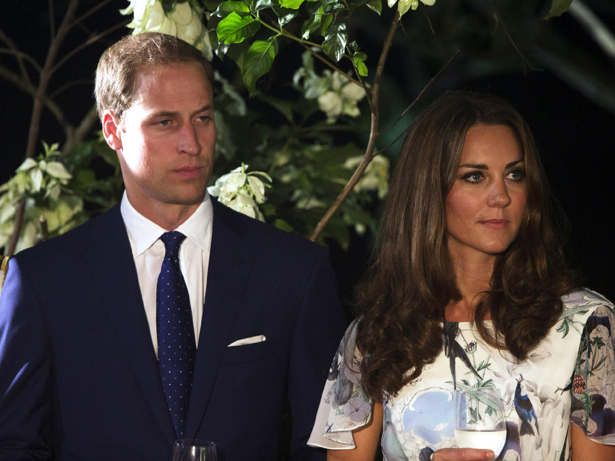 Prince William and Kate in Singapore - Photo 1 - Pictures - CBS News