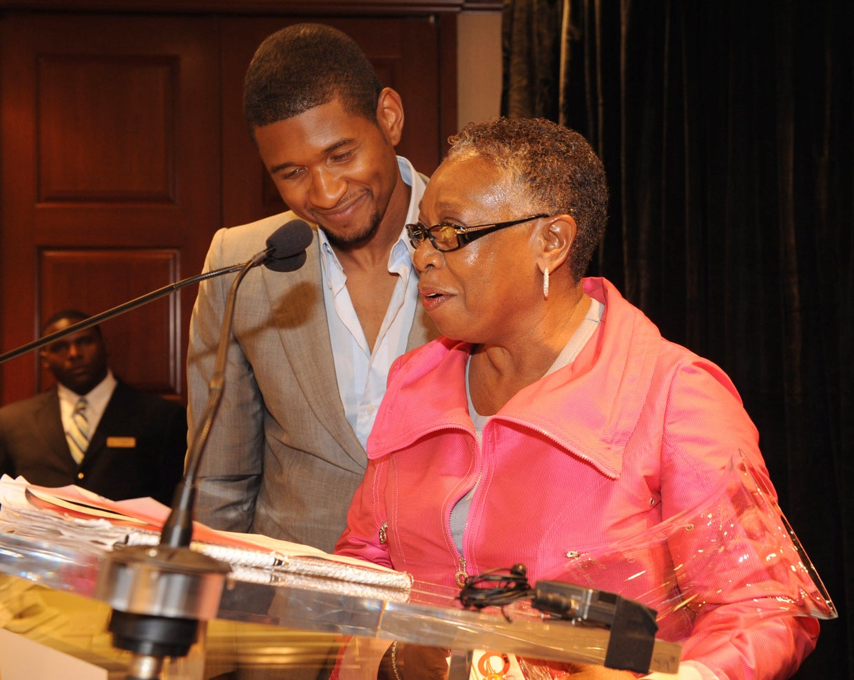 Musicians killed in air crashes CBS News