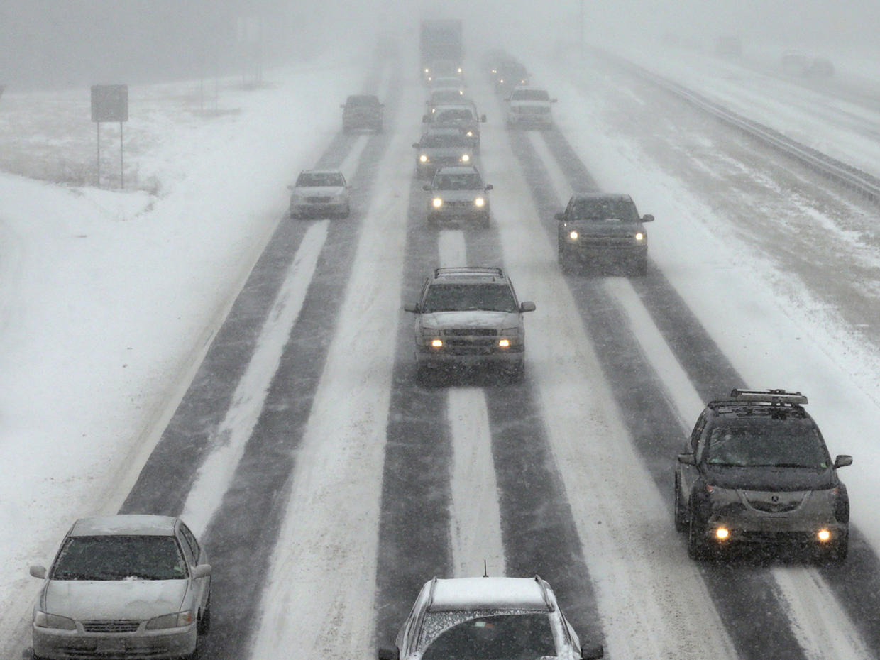 Powerful Blizzard Descends On Northeast Photo 6 Cbs News 0335