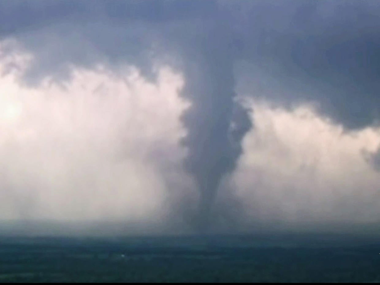 Massive tornado hits Oklahoma Photo 35 Pictures CBS News