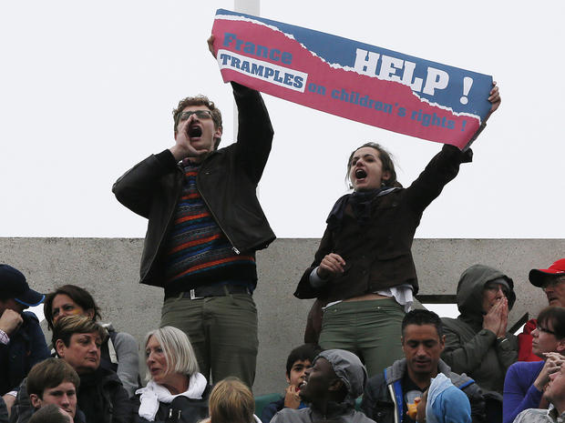 Protesters Disrupt French Open Final Cbs News