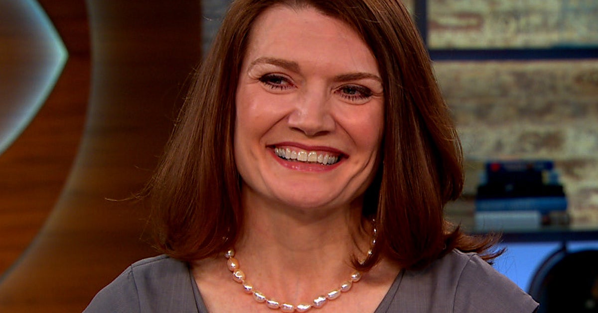 "Glass Castle" author Jeannette Walls on her childhood 