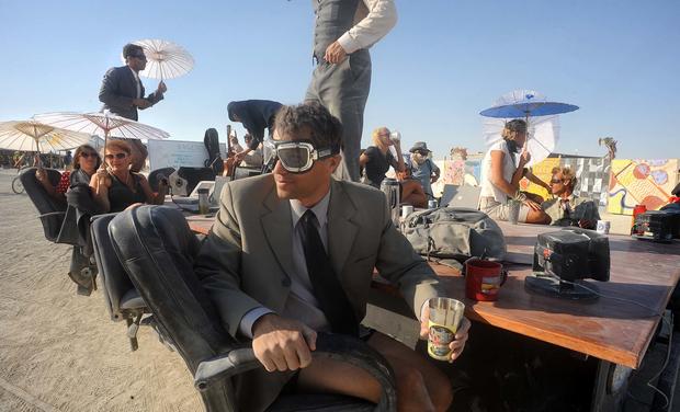The surreal landscape of Burning Man 2013 - CBS News