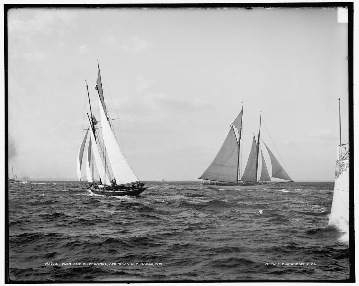 who won the last america's cup yacht race