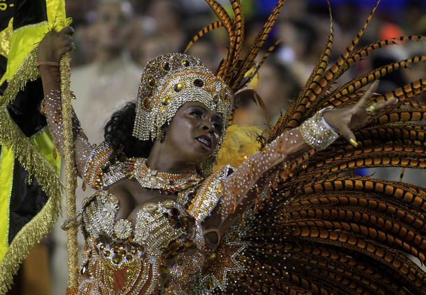 Rio De Janeiro Brazil S Carnival Celebrations 2014 Pictures Cbs News