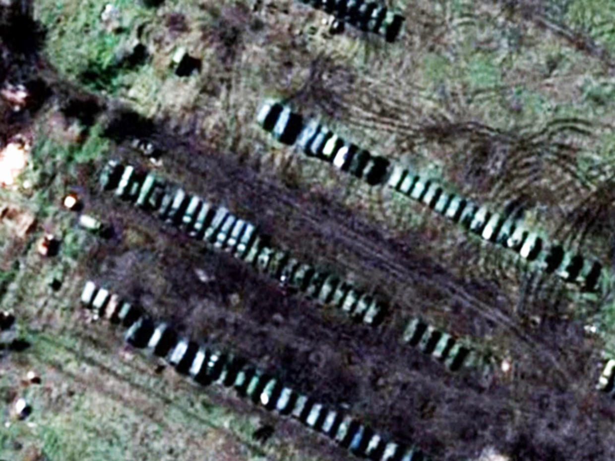 Satellite Photos Show Russian Troops Digging In Near Ukraine - CBS News