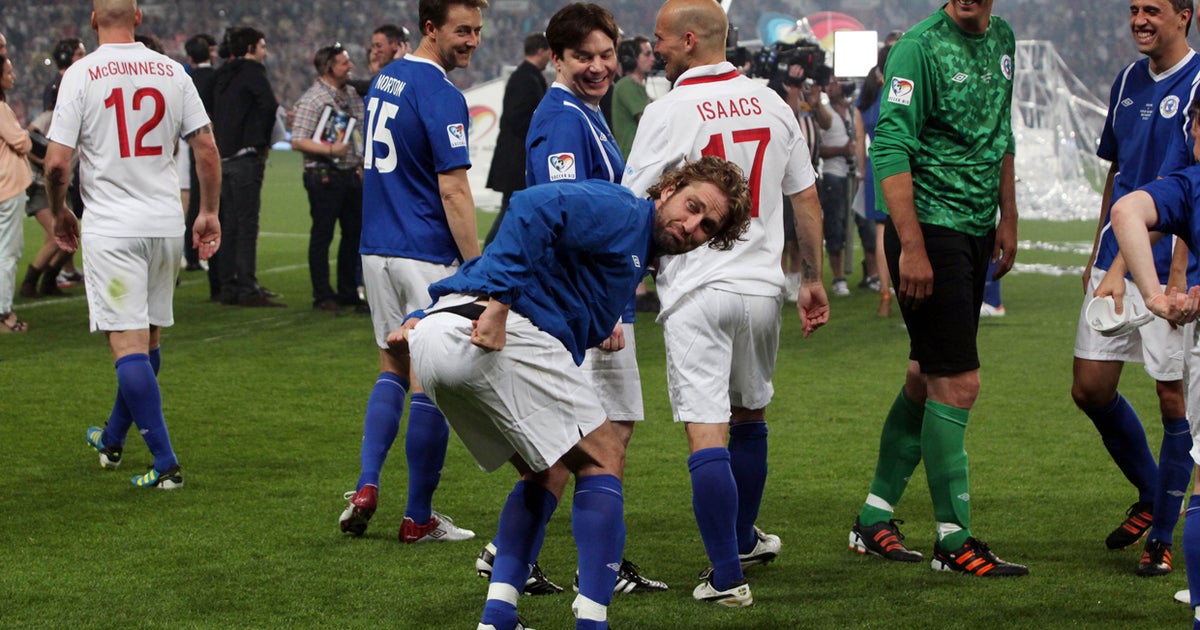 Stars who love soccer