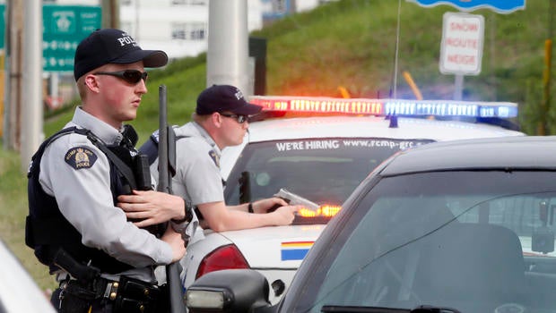 canada-cops.jpg