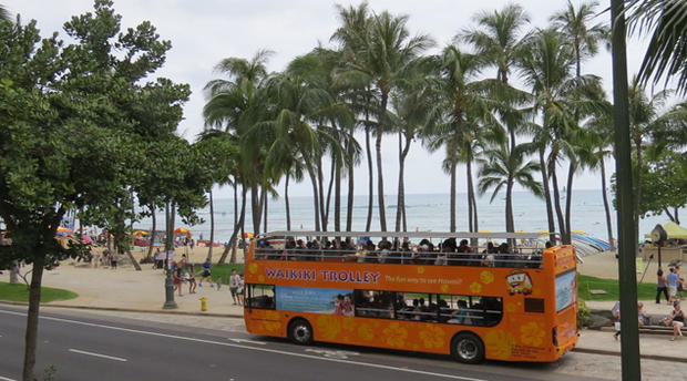 Waikiki Trolley (Credit, Randy Yagi) 