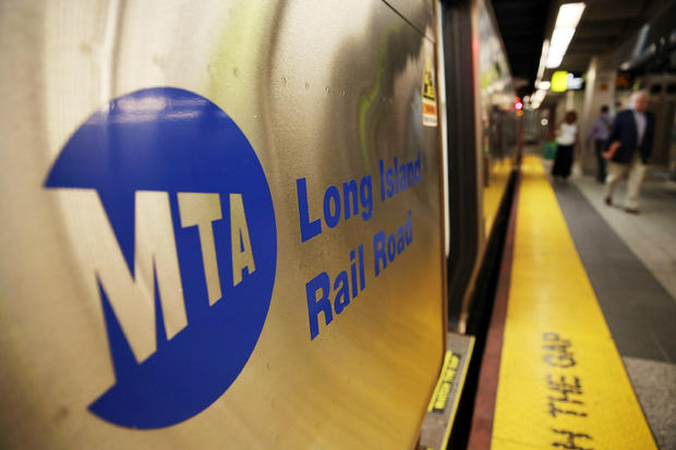 Long Island Rail Road (LIRR) Workers Poised To Start Strike This Weekend 