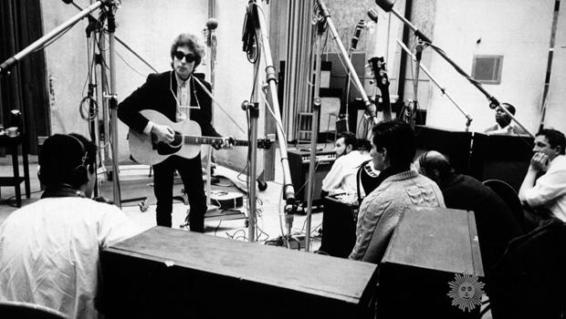 bob-dylan-in-the-recording-studio-1965.jpg 