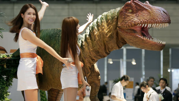 Dino robots and other wonders at CEATEC 2014 