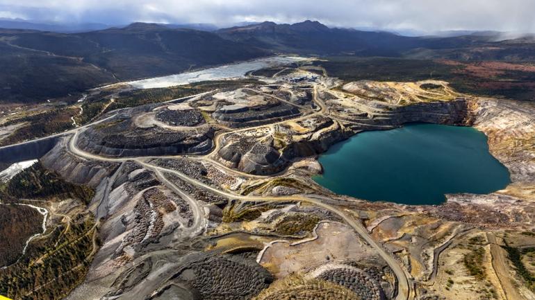 abandoned-gold-mine-1.jpg