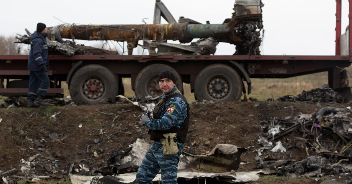 Malaysia Airlines Flight 17 Last of wreckage collected  CBS News