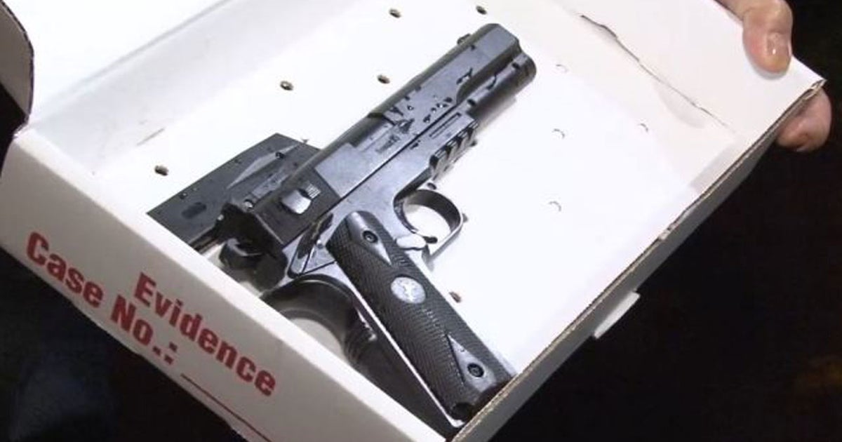 King Von S Sister Buys Toddler Son A Realistic Toy Gun Says Y All Would Praise Him If He Wore Skirts Page 6 Lipstick Alley