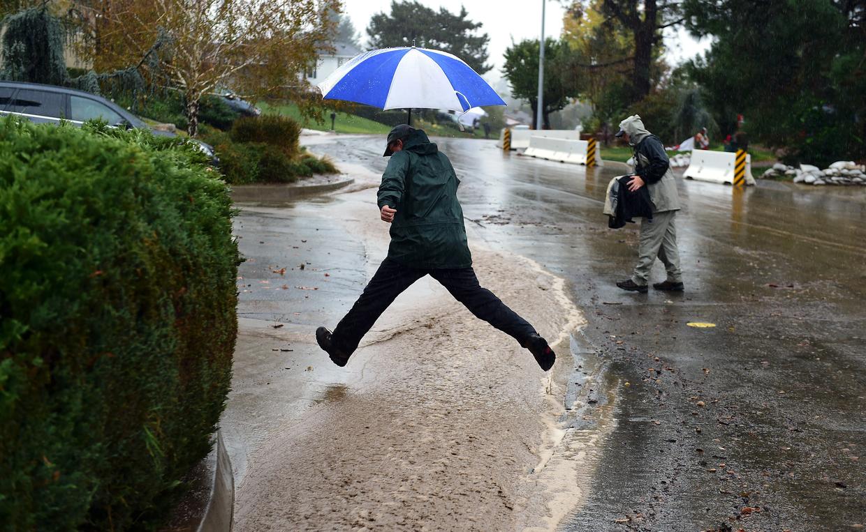 Glendora Heavy rain brings flooding, landslides to California CBS News