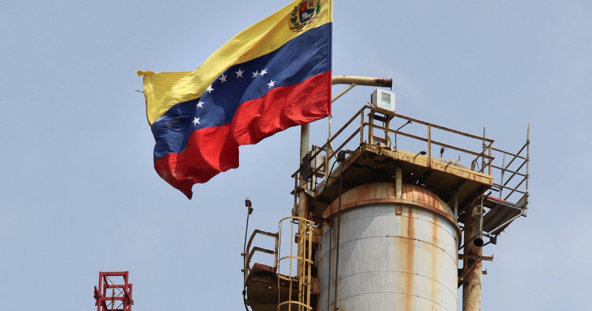 Tumbling oil prices ripple across the globe - CBS News