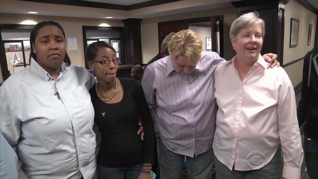 Alabama Slow To Begin Issuing Licenses For Same Sex Couples Cbs News
