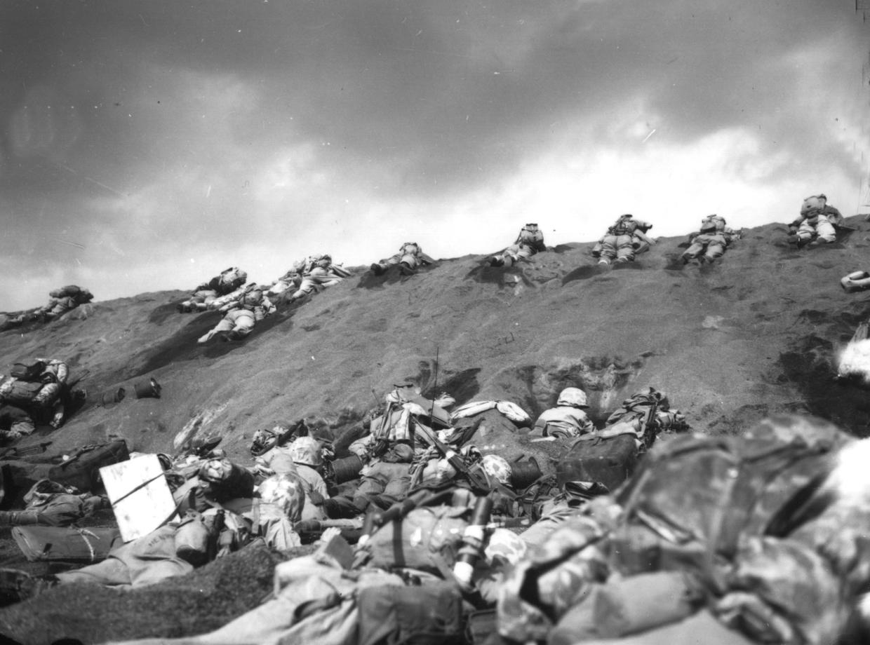 Battle Of Iwo Jima 70th Anniversary Of Iwo Jima Landing Pictures Cbs News