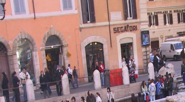 Shopping in Rome (Credit, Randy Yagi) 