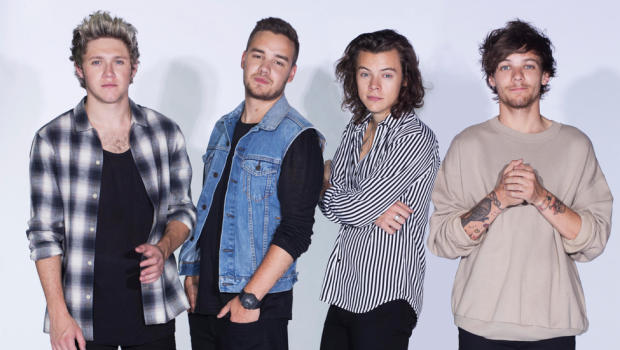 One Direction Debuts As Four Members Cbs News 