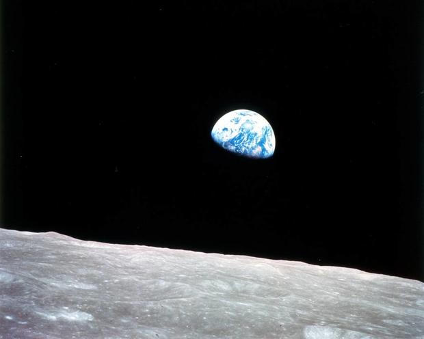 NASA Earthrise 