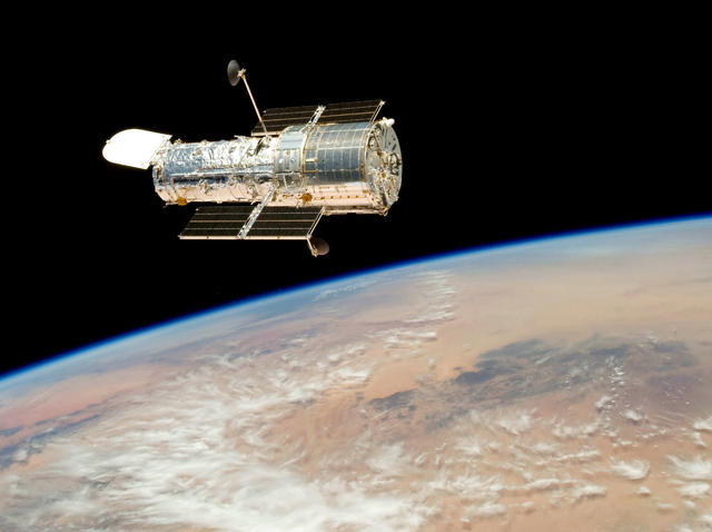 Hubble Space Telescope S 25 Years Of Breathtaking Images From The Deepest Corners Of Space Cbs News