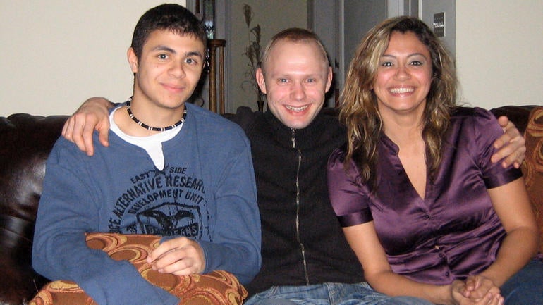 barksys-american-kids-with-his-german-son.jpg