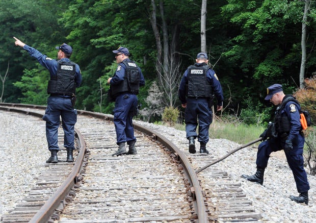 Manhunt ends for escaped NY killers 