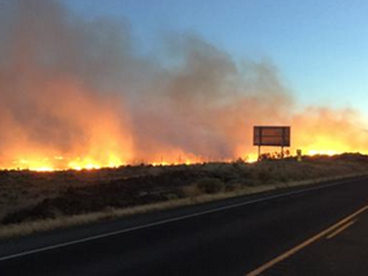 Entire town evacuated due to Washington state wildfire CBS News