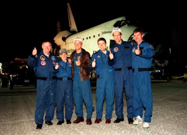 Shuttle crew following landing of STS-88 
