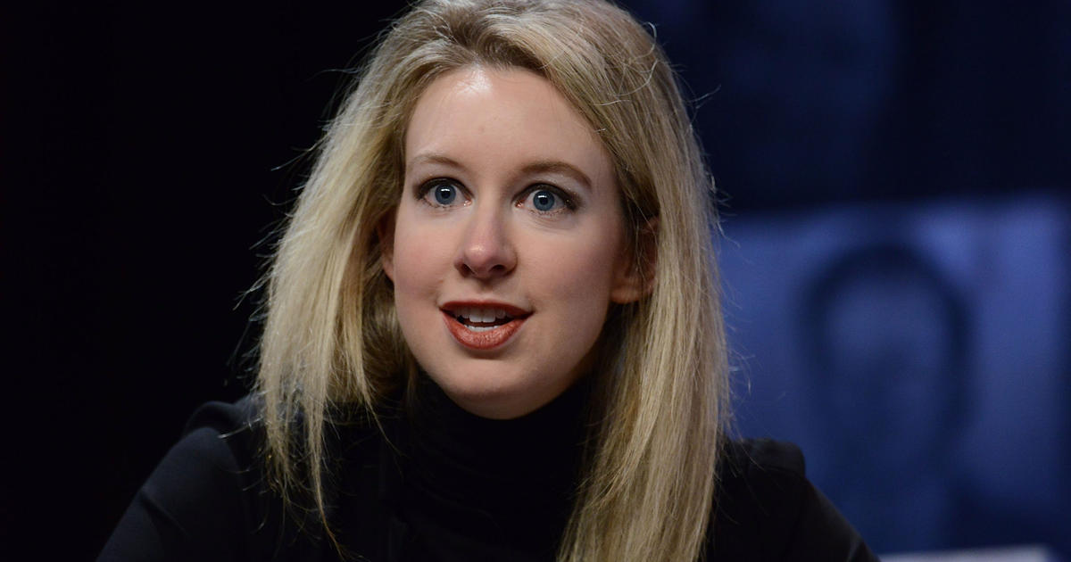 Elizabeth Holmes expresses some remorse as she takes the stand in her criminal trial