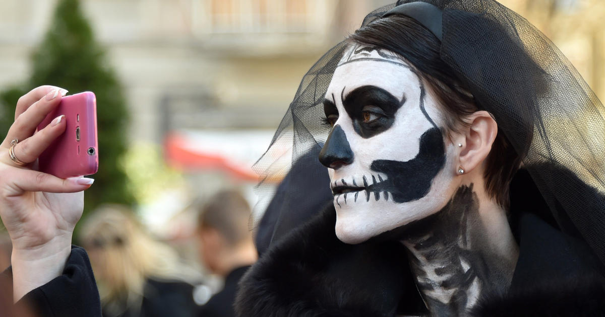 Scary Silly Halloween Costumes 2015 Cbs News