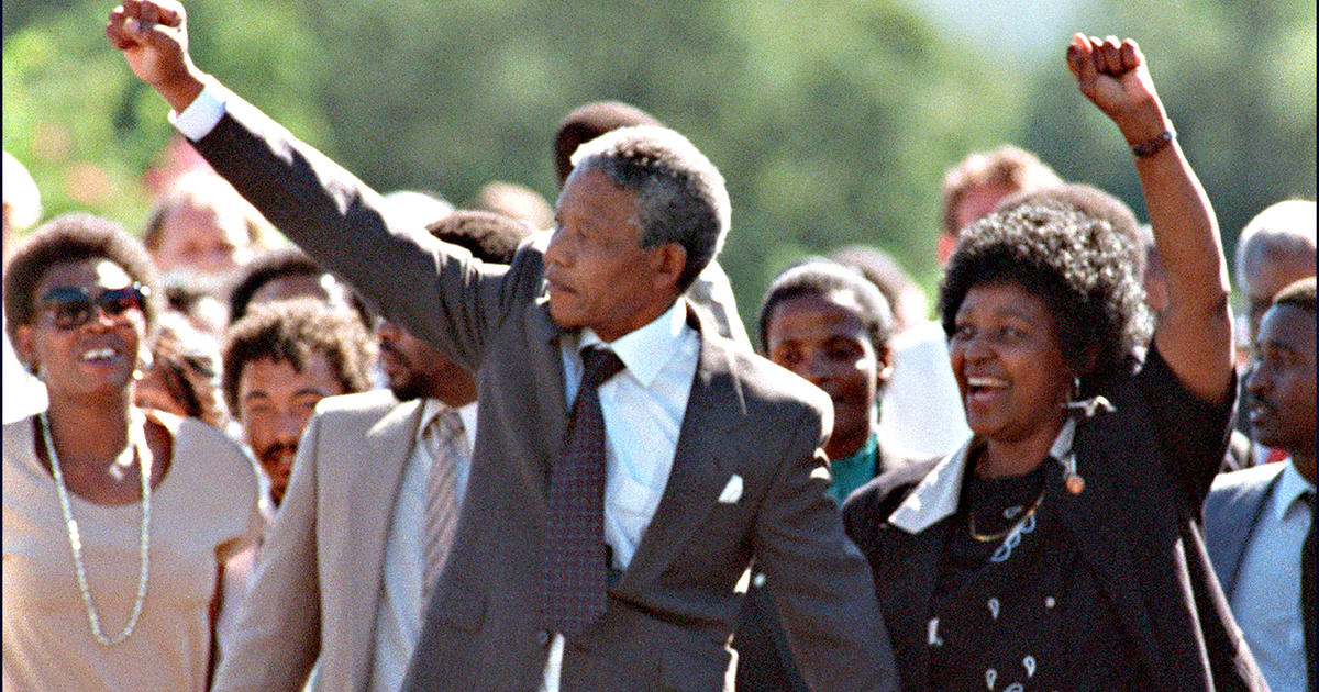 feb-11th-1990-nelson-mandela-released-from-prison-cbs-news