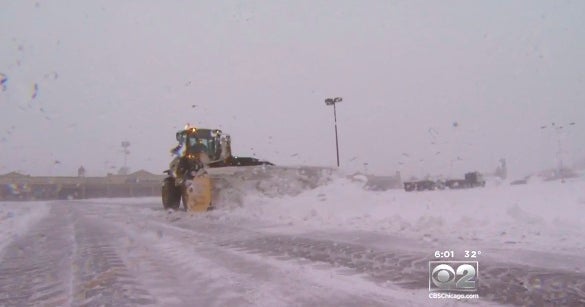 Winter storm brings heavy snow, strong winds through Midwest CBS News