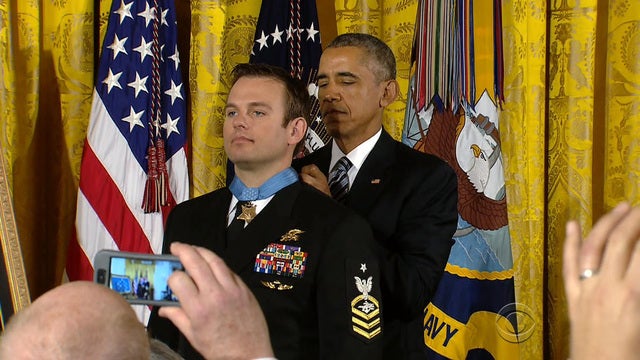 en0229martinmedalhonor495444640x360.jpg