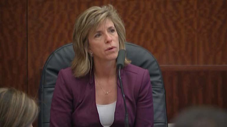 Kelly Siegler testifies