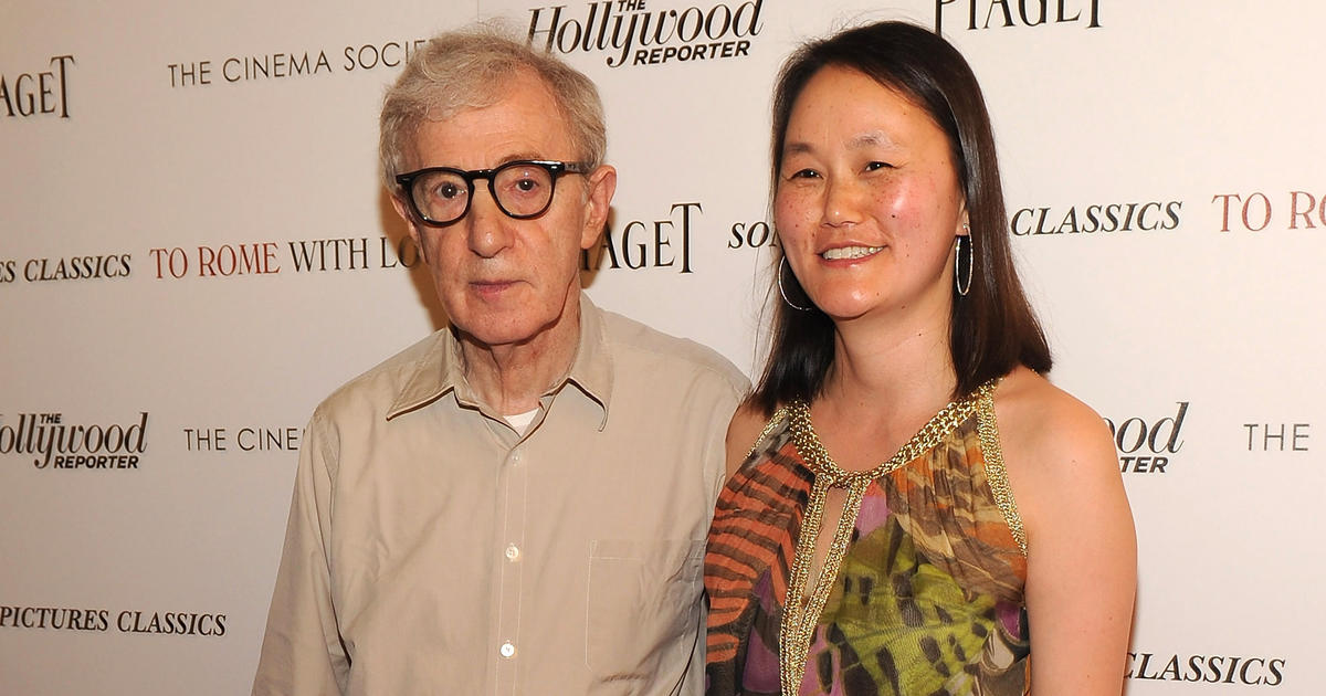 Woody Allens wife Soon-Yi weighs in on Mia Farrow 